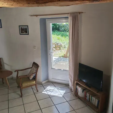 Holiday home Petite Ferme Au Coeur De La Provence Valensole