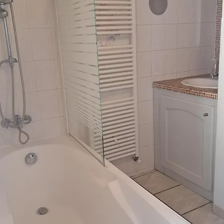 Petite Ferme Au Coeur De La Provence